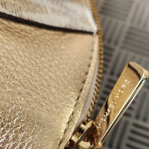 New Michael Kors Gold Ciara Eva Nylon Medium Cross Body Messenger Tall Zip Tote - Picture 12 of 15
